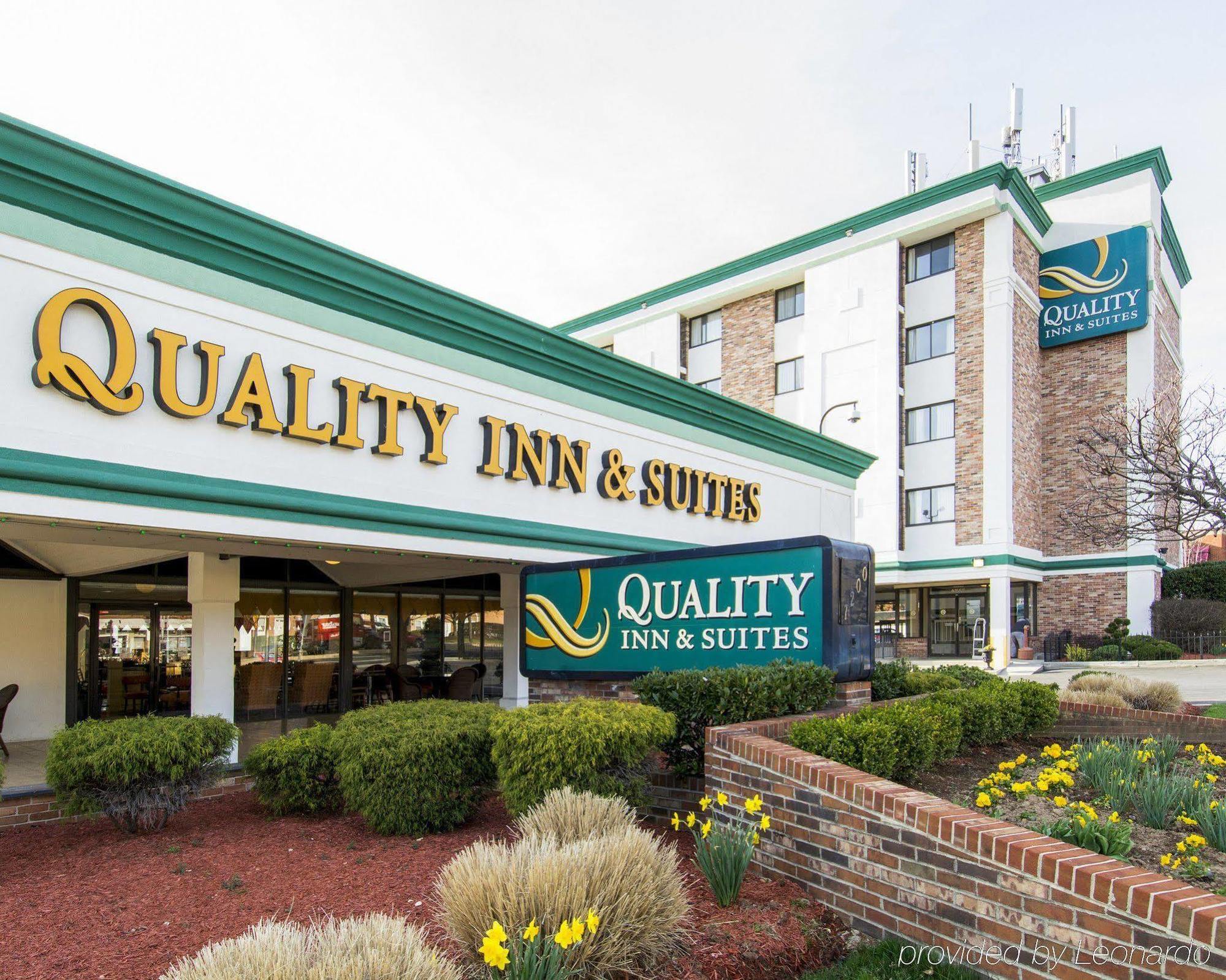 Quality Inn & Suites 칼리지파크 외부 사진